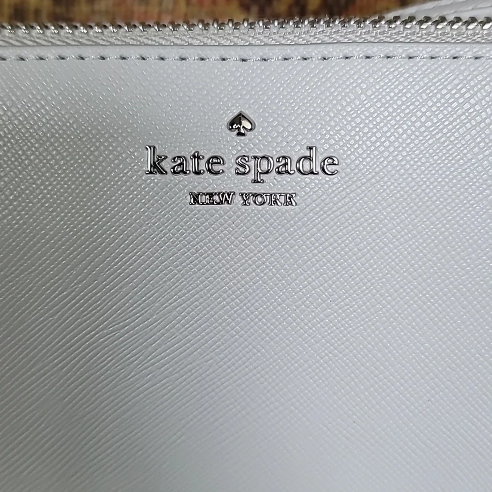 NWT Kate Spade Glitter Crossbody Flash Light Grey Silver